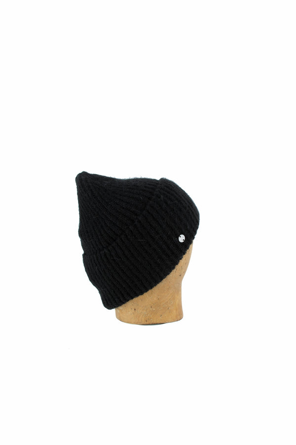 Viola-Black-KN Kati Niemi