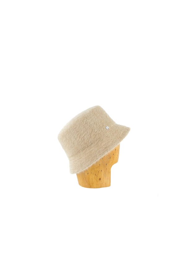 Brita-Beige-56-KN Kati Niemi