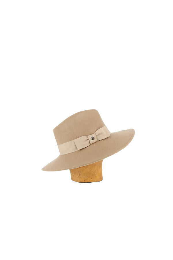 Ranger-Beige-56-KN Kati Niemi